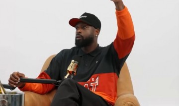 开云体育app-韦德：夺冠与成为伟大球员完全不同 若不在乎夺冠&amp;我的数据会更好